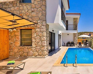 Kaş Gelemiş'te Geniş Bahçe İçerisinde, Özel Havuzlu, Konforlu Villa - 2