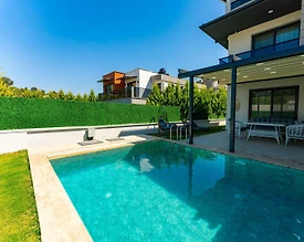 Fethiye Çiftlik'te Merkeze Yakın Konumda, Özel Havuzlu, Lüks Villa - 3