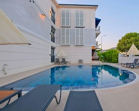 Muğla Fethiye'de Elverişli Konumda, Ortak Havuzlu, Tatil Evi - 2