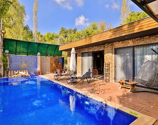 Kaş İslamlar'da Muhteşem Doğada, Özel Havuzlu, Konforlu Balayı Villası - 1