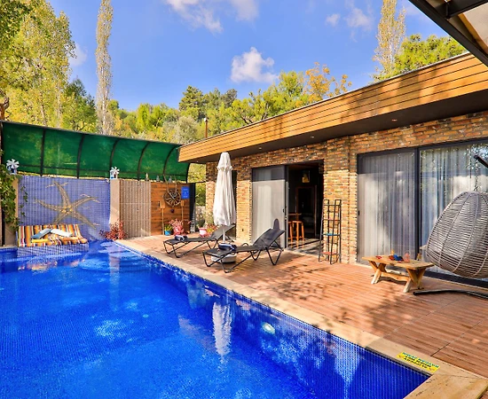 Kaş İslamlar'da Muhteşem Doğada, Özel Havuzlu, Konforlu Balayı Villası - 1