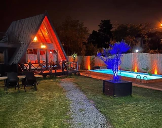 Sakarya Sapanca'da Balayı Çiftlerine Uygun, Salıncaklı, Şık Bungalov - 1