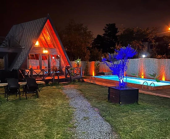 Sakarya Sapanca'da Balayı Çiftlerine Uygun, Salıncaklı, Kiralık Bungalov - 1