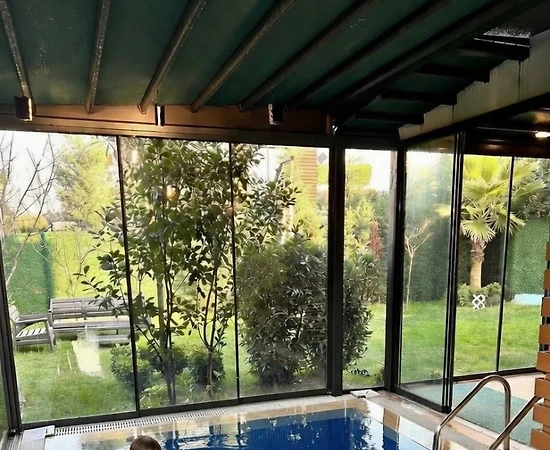 Sakarya Sapanca'da Doğa Manzaralı, Kapalı Isıtmalı Havuzlu, Kiralık Villa - 1