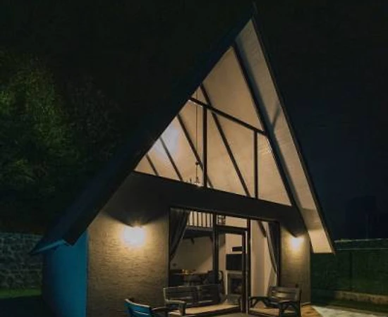 Sakarya Sapanca'da Eşsiz Doğada, Tesis İçerisinde, Kiralık Bungalov - 1