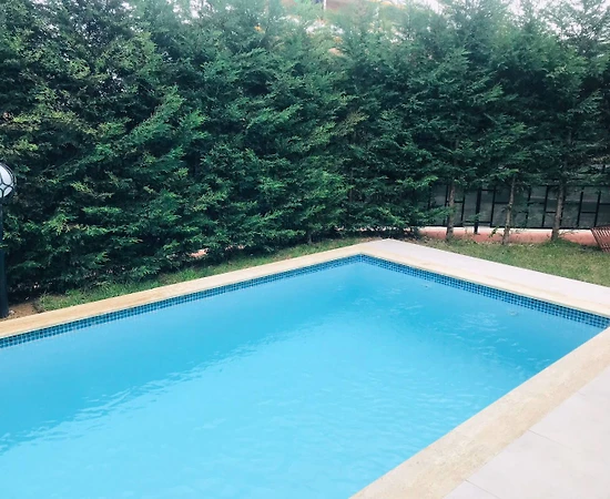 Sakarya Sapanca'da Göl Manzaralı, Isıtmalı ve Özel Havuzlu, Villa - 1