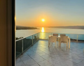 Sakarya Sapanca'da Göl Manzaralı, Özel Havuzlu, Jakuzili, Şık Villa - 4