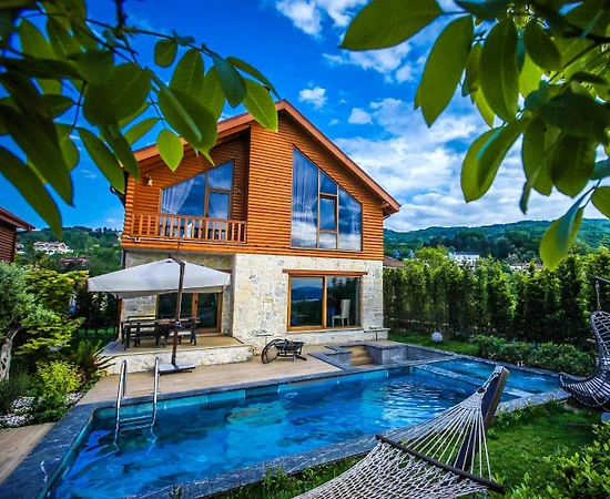 Sakarya Sapanca'da Harika Doğada, Isıtmalı Özel Havuzlu, Taş Villa - 1
