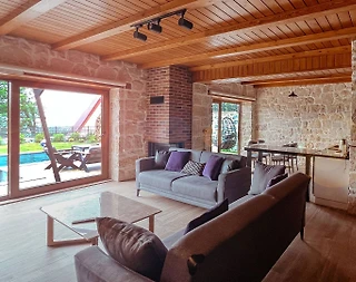 Sakarya Sapanca'da Harika Doğada, Isıtmalı Özel Havuzlu, Taş Villa - 4