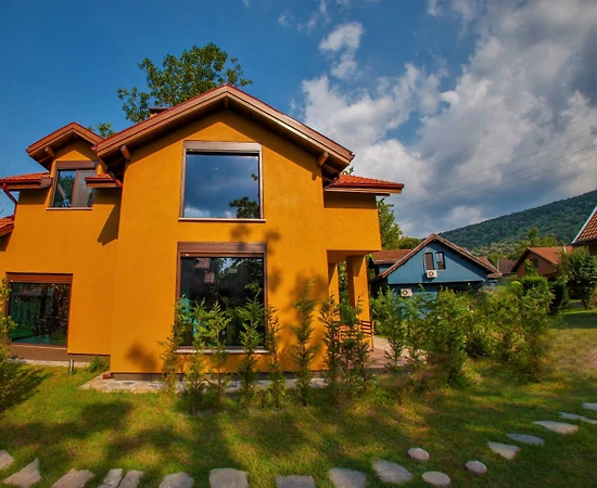 Sakarya Sapanca'da Huzur Dolu Doğada, Şömineli, 8 Kişilik, Lüks Villa - 1