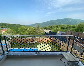 Sakarya Sapanca'da Geniş Bahçeli, Isıtmalı Havuzlu, Konforlu Villa - 4