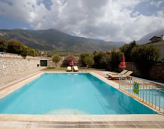 Fethiye Ölüdeniz'de Modern Tasarımlı, Özel Havuzlu, 4+1 Villa - 5