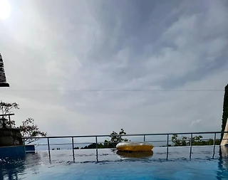 Seydikemer Yakaköy'de Sakin Konumda, Özel Havuzlu, İkiz Villa - 4