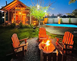 Sapanca Rüstempaşa'da Geniş Bahçeli, Özel Havuzlu, Jakuzili Bungalov - 1