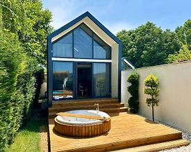 Sapanca Rüstempaşa'da Ferah Bahçeli, Özel Havuzlu, Balayı Bungalovu - 2