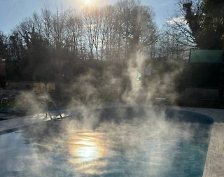 Sapanca Çayiçi'nde Merkezi Konumda, Isıtmalı Havuzlu, Lüks Villa - 5