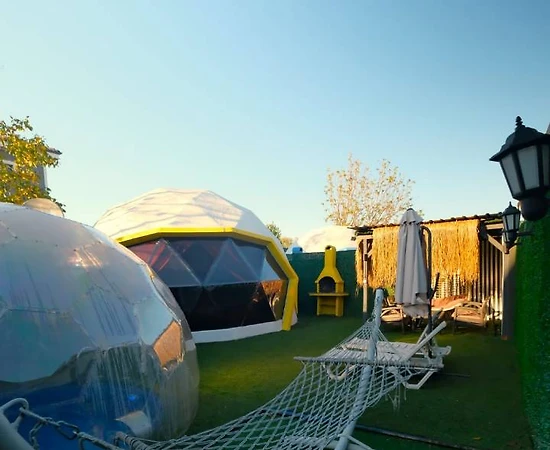 Sapanca Çayiçi'nde Minimalist Tasarımlı, Isıtmalı Havuzlu, 1+0 Glamping - 1