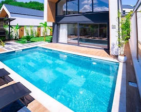 Sapanca Fevziye'de Sakin Konumda, Isıtmalı Havuzlu, Modern Villa - 2