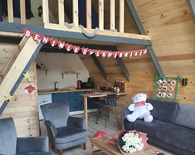 Sapanca Gazipaşa'da Bahçeli, Özel Havuzlu, Modern Bungalov - 3