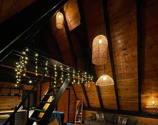 Sapanca Gazipaşa'da Geniş Bahçeli, Isıtmalı Havuzlu, Şık Bungalov - 5