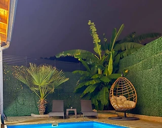 Sapanca Göl'de Merkezi Konumda, Isıtmalı Havuzlu, Kiralık Bungalov - 3