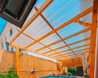 Sapanca Göl'de Otantik Tasarımlı, Isıtmalı Havuzlu, Jakuzili Villa - 2