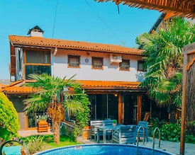 Sapanca Göl'de Yeşillikler İçerisinde, Isıtmalı Havuzlu, Otantik Villa - 3