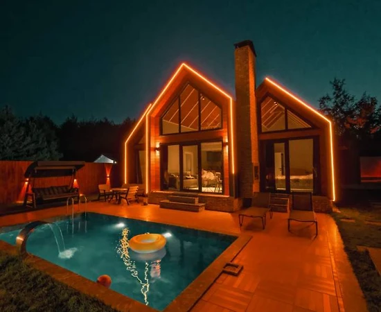 Sapanca Güldibi'nde Doğa İçerisinde, Isıtmalı Havuzlu, Kiralık Bungalov - 1