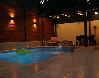 Sapanca Güldibi'nde Merkezi Konumda, Isıtmalı Havuzlu, Modern Villa - 4