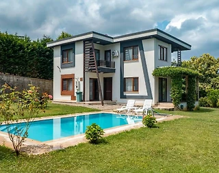 Sapanca Güldibi'nde Yeşillikler İçerisinde, Özel Havuzlu, 3+2 Villa - 1