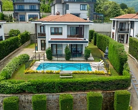 Sapanca Güldibi'nde Yeşillikler İçerisinde, Özel Havuzlu, 3+2 Villa - 2
