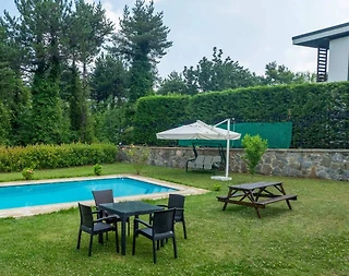 Sapanca Güldibi'nde Yeşillikler İçerisinde, Özel Havuzlu, 3+2 Villa - 4