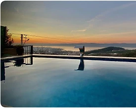 Sapanca Hacımercan'da Göl Manzaralı, Isıtmalı Havuzlu, Kiralık Bungalov - 2