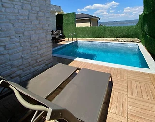 Sapanca İlmiye'de Balayı Çiftlerine Uygun, Özel Havuzlu, Modern Villa - 4