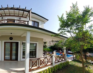 Sapanca Kırkpınar'da Kalabalık Ailelere Uygun, Özel Havuzlu, Kiralık Villa - 5