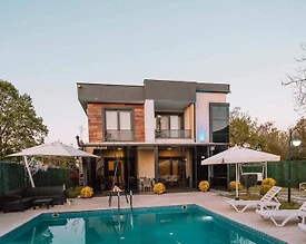 Sapanca Kırkpınar'da Doğa İçerisinde, Özel Havuzlu, 5+1 Villa - 2