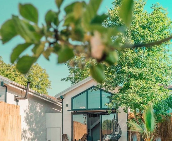 Sapanca Kırkpınar'da Doğa İle İç İçe, Özel Havuzlu, Kiralık Bungalov - 1