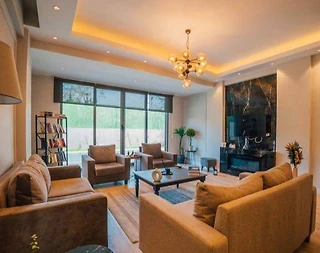 Sapanca Kırkpınar'da Elverişli Konumda, Isıtmalı Havuzlu, Lüks Villa - 4