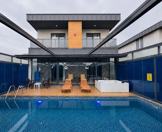 Sapanca Kırkpınar'da Enfes Doğada, Isıtmalı Havuzlu, 8 Kişilik Villa - 1