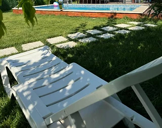 Sapanca Kırkpınar'da Geniş Bahçeli, Özel Havuzlu, Modern Bungalov - 1