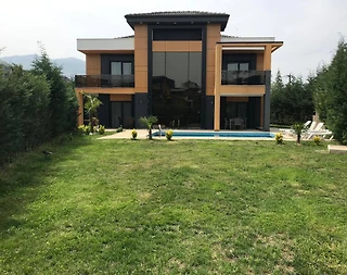 Sapanca Kırkpınar'da Büyük Ailelere Uygun, Özel Havuzlu, Keyifli Villa - 1