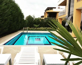 Sapanca Kırkpınar'da Geniş Ailelere Uygun, Özel Havuzlu, Modern Villa - 2