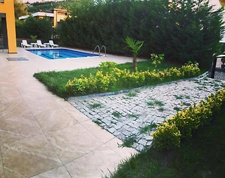 Sapanca Kırkpınar'da Geniş Ailelere Uygun, Özel Havuzlu, Modern Villa - 3