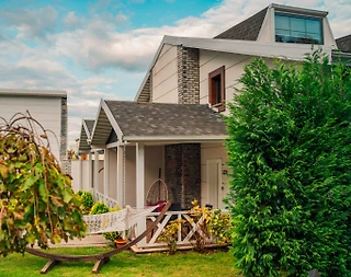 Sapanca Kırkpınar'da Tesis İçerisinde, Modern Tasarımlı, 3+1 Villa  - 1