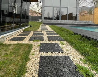 Sapanca Kırkpınar'da Merkeze Yakın, Özel Havuzlu, Kış Bahçeli Bungalov - 3