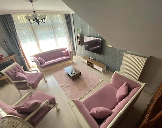 Sapanca Kırkpınar'da Merkezi Konumda, Özel Havuzlu, Kiralık Villa - 5