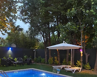 Sapanca Kırkpınar'da Merkezi Konumda, Özel Havuzlu, Kiralık Villa - 4