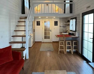 Sapanca Kırkpınar'da Minimalist Tasarımlı, Isıtmalı Havuzlu, 1+1 Tiny House - 4