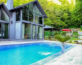 Sapanca Kırkpınar'da Modern Tasarımlı, Özel Havuzlu, Kiralık Villa - 3