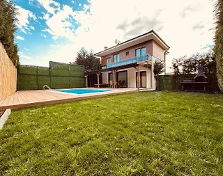 Sapanca Kırkpınar'da Muhteşem Doğada, Isıtmalı Özel Havuzlu, Kiralık Villa - 4